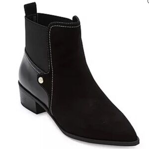 NWT Women's Liz Claiborne Barrington Stacked Heel Booties Size 8 - Black